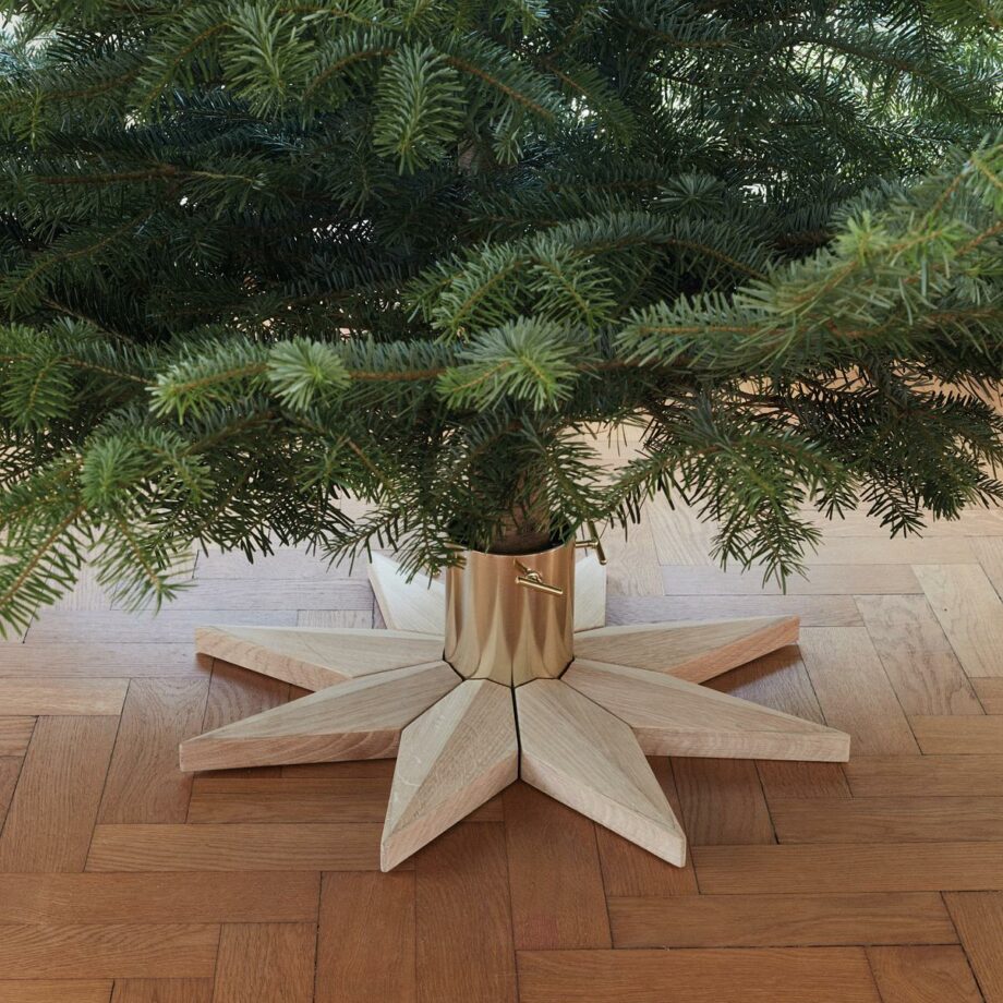 Skagerak Stella Kerstboomvoet standaard ster eikenhout messing