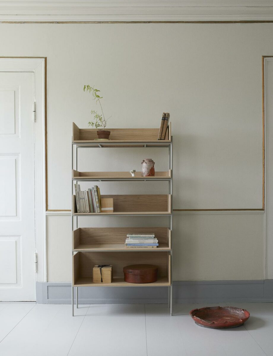 Skagerak Vivlio opbergsysteem modulair met frames en schappen