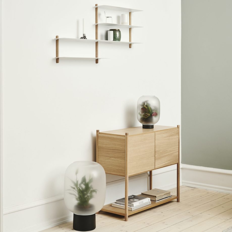 Sceene C kast en nivo B wandrek in scandinavische woonkamer van Gejst Design