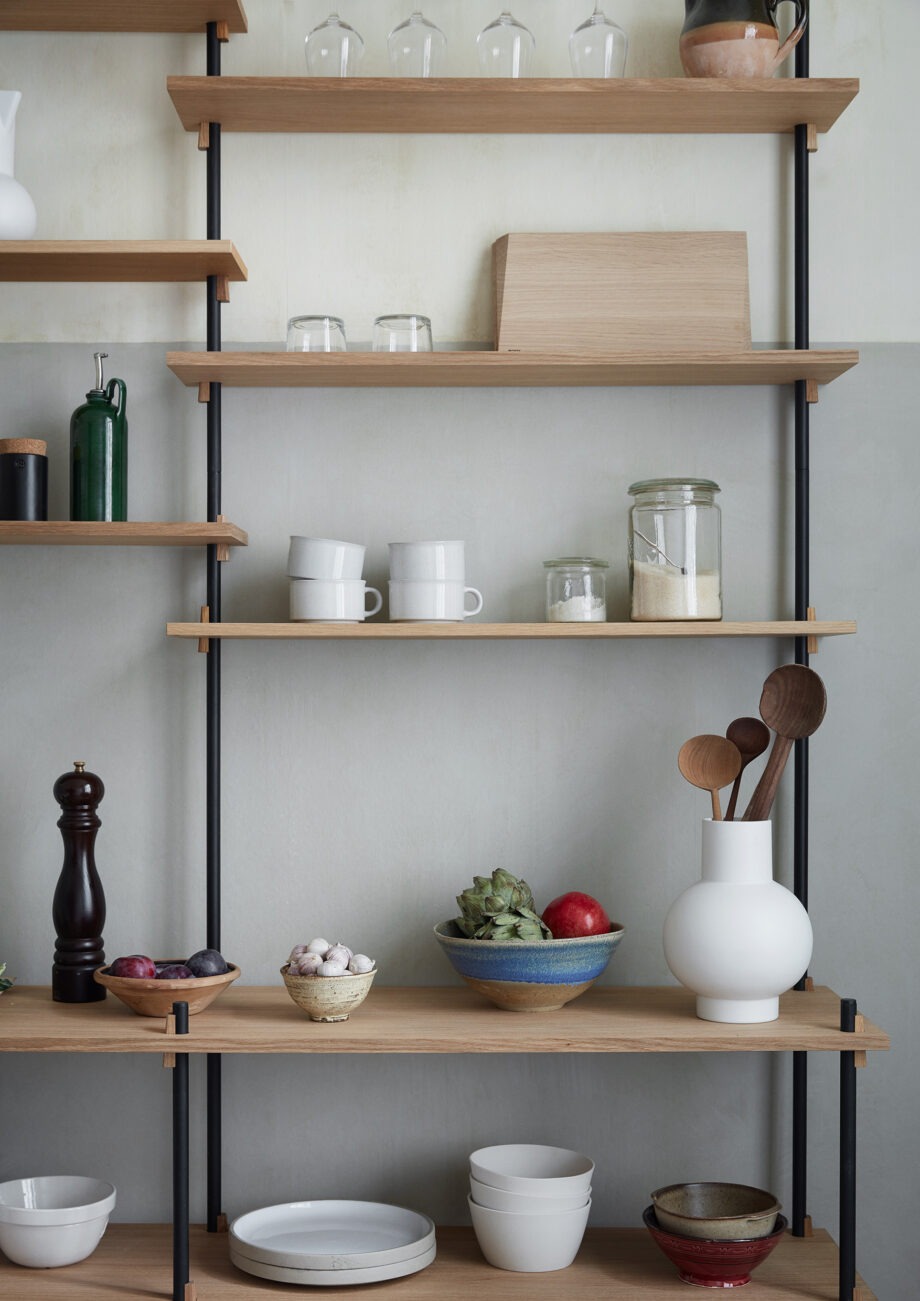 MOEBE kast shelving systeem eiken en zwart
