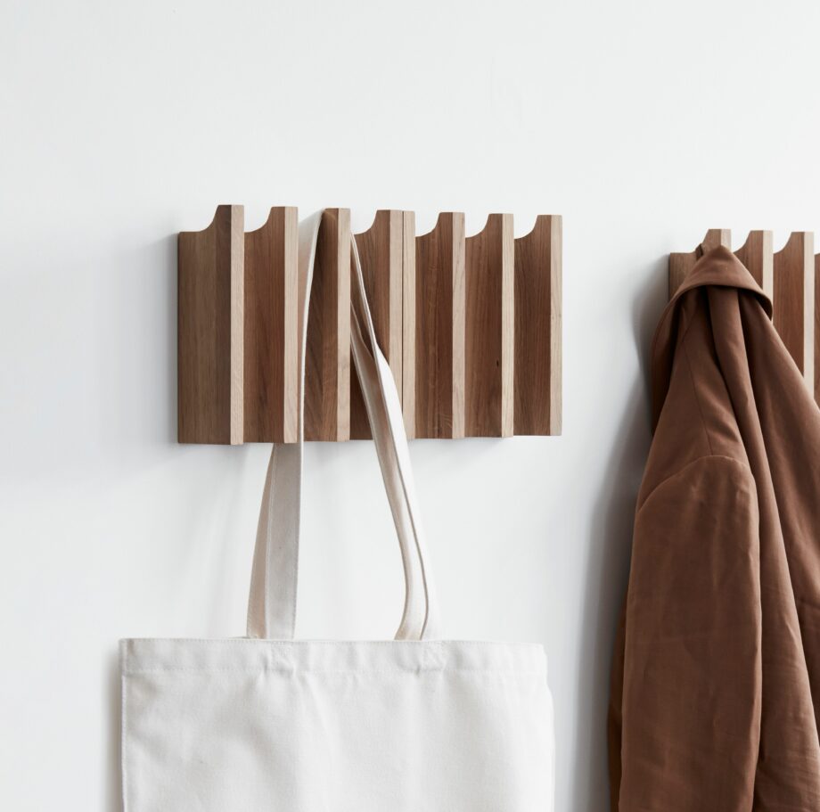Kristina Dam Column Coat Kapstok eiken hal lifestyle