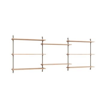 MOEBE Wall Shelving 85.3 – multifunctioneel en modulair wandrek met acht eikenhouten planken en beige metalen beugels. Scandinavisch design met een luchtige en minimalistische uitstraling, perfect voor elke woon- of werkruimte.