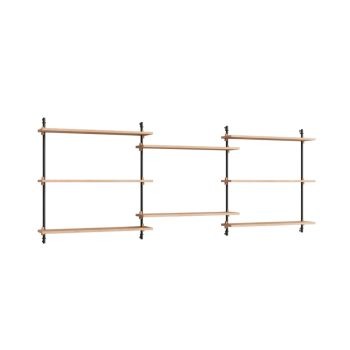 MOEBE Wall Shelving 85.3 – multifunctioneel en modulair wandrek met acht eikenhouten planken en zwarte metalen beugels. Scandinavisch design met een luchtige en minimalistische uitstraling, perfect voor elke woon- of werkruimte.