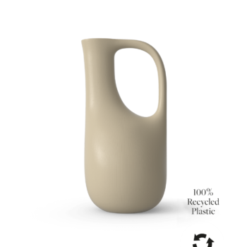 Ferm living libra water can gieter cashmere beige gerecycled plastic
