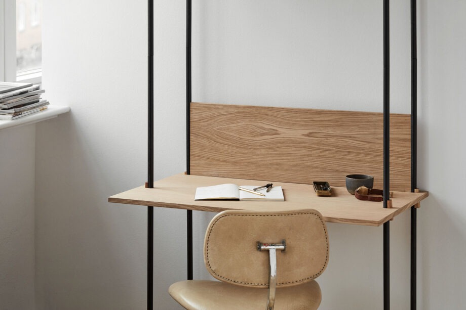 MOEBE Achterplaat wall shelving