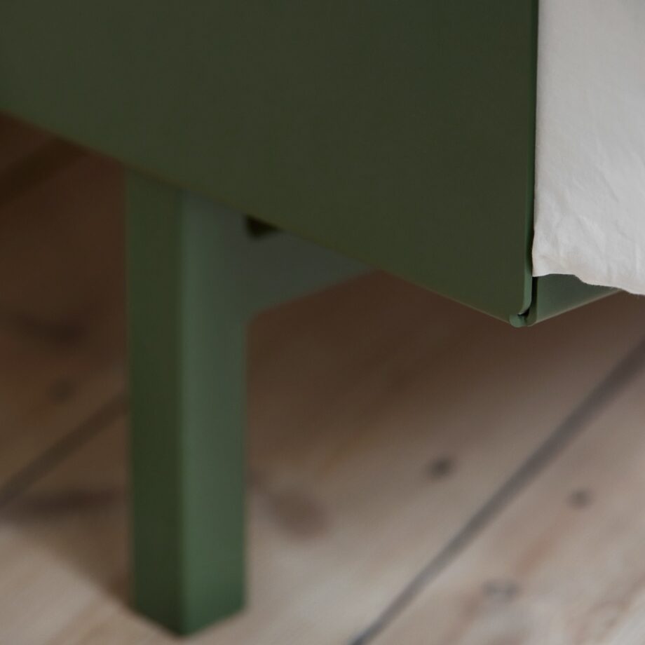 Moebe bed detail groen