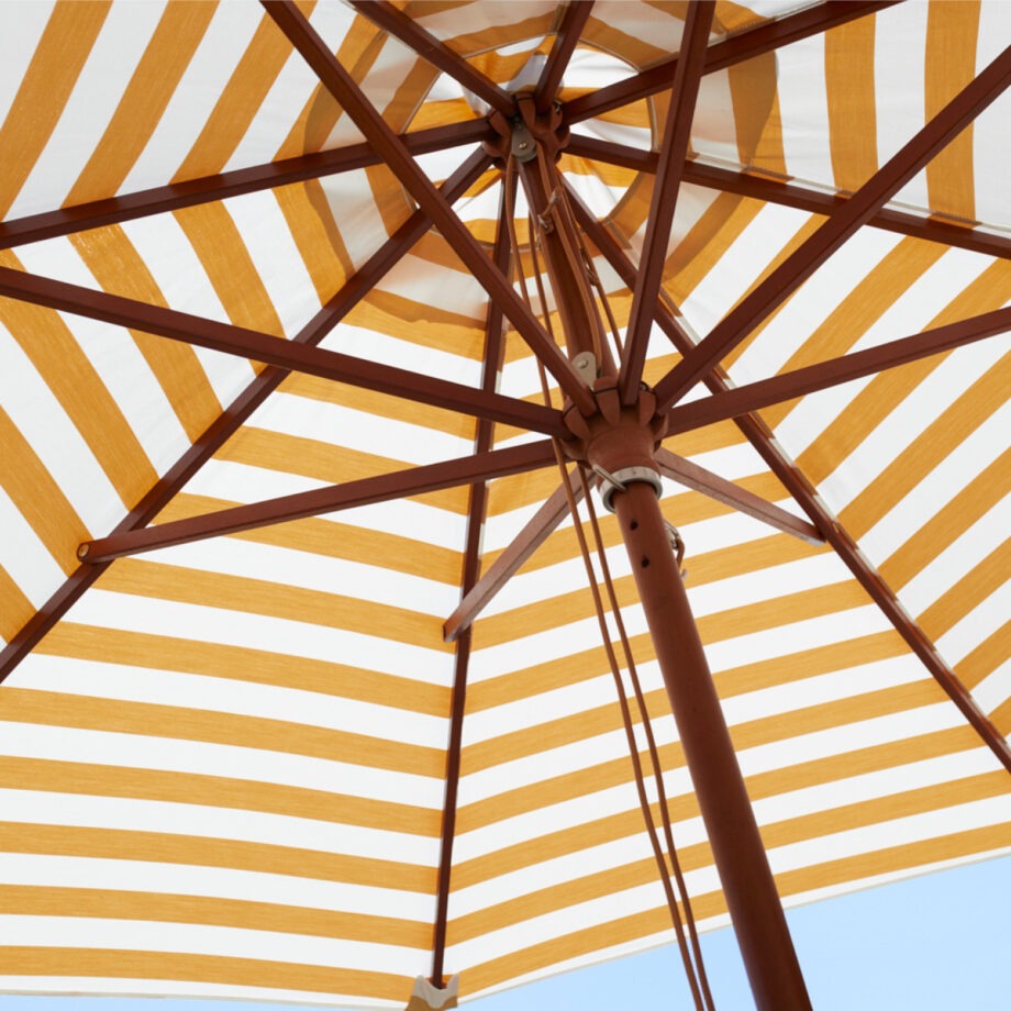 Messina Parasol Fritz Hansen by Skagerak gestreept geel wit