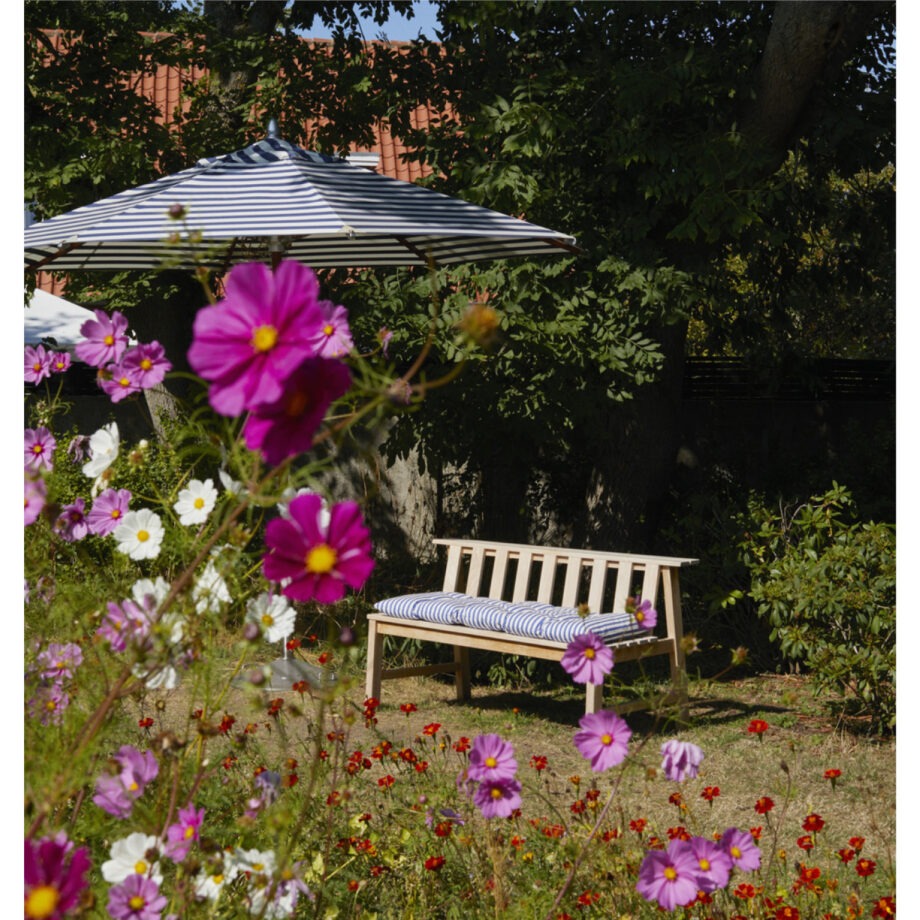 Messina Parasol gestreept blauw wit tuin Fritz Hansen by Skagerak