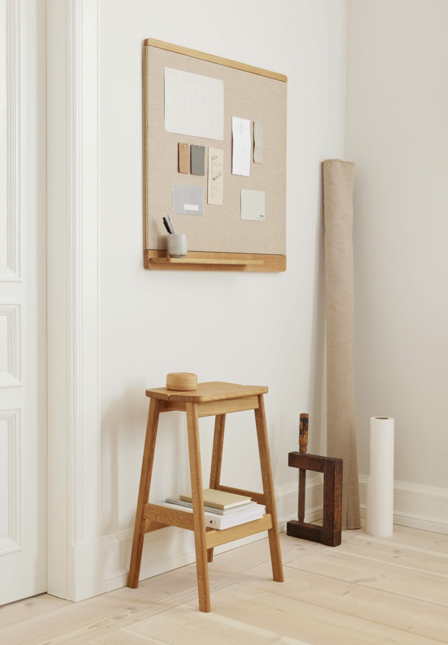 Form Refine vierkant RIM prikbord eikenhout en canvas