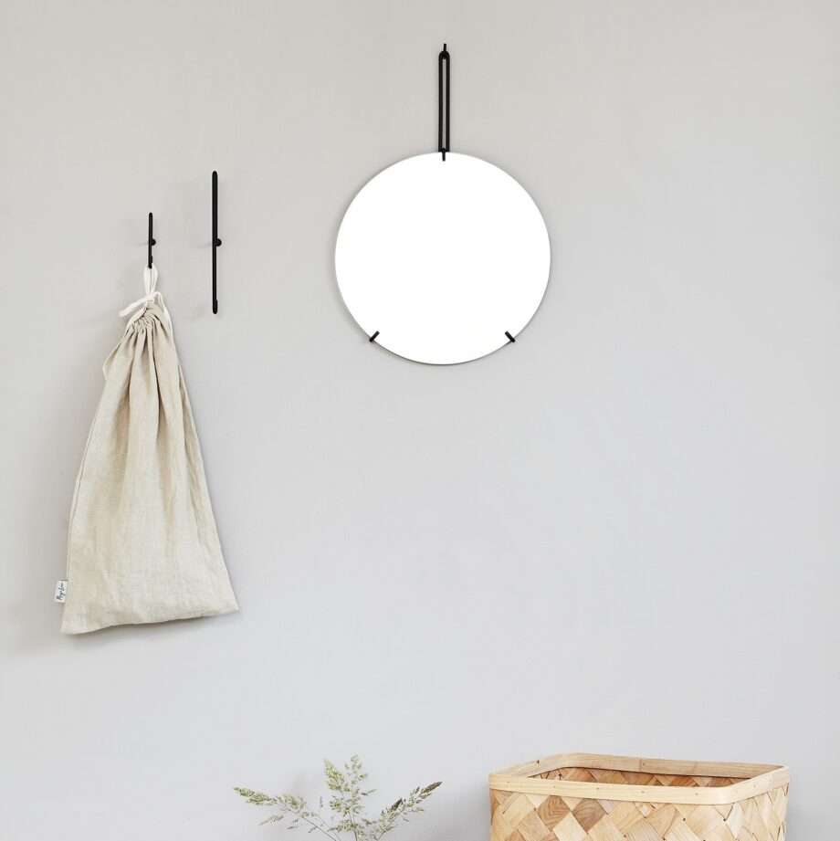 MOEBE_Wall-Mirror_Ø30_wandspiegel_wall_hook_zwart