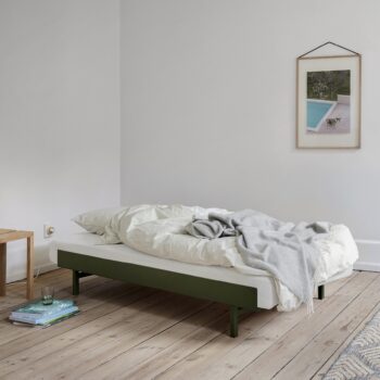 Moebe bed 90 cm pine green japandi slaapkamer