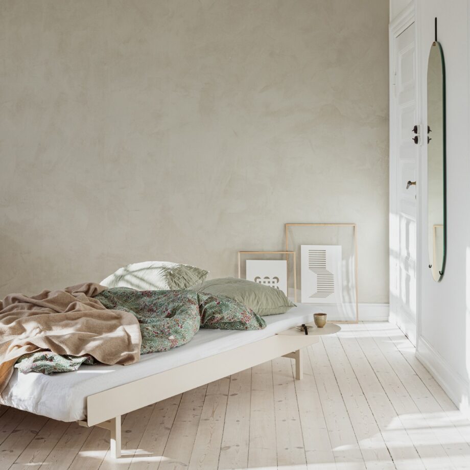 Moebe bed sandkleur