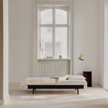 Moebe eenpersonsbed 90 cm zwart scandinavisch japandi slaapkamer