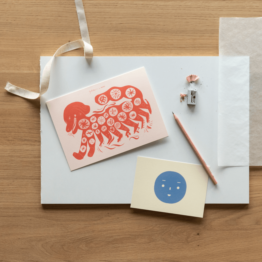 Wenskaart art card Chinese dog rood mado