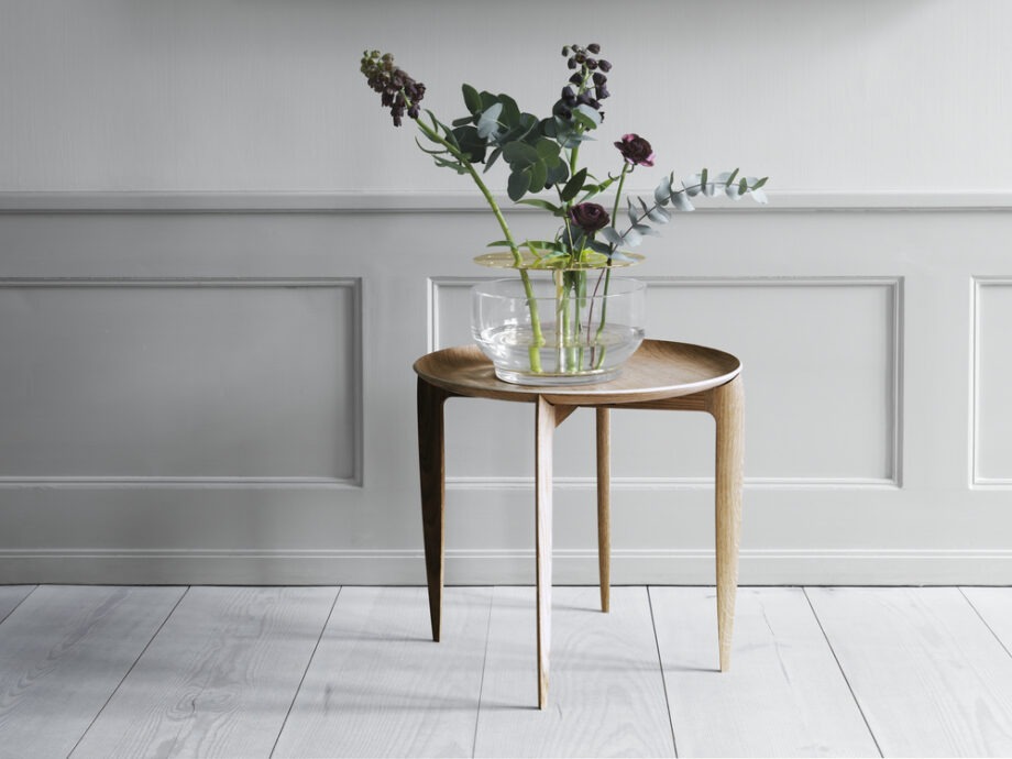 Fritz Hansen Ikebana vaas met inzetstuk takken bloemen scandinavische sfeer