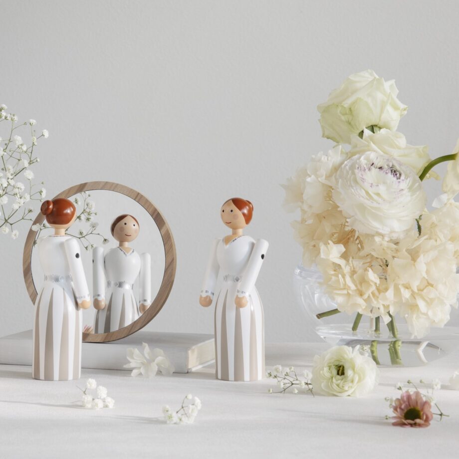 Kay Bojesen twee bruiden trouwpaar houten figuur bruiloft