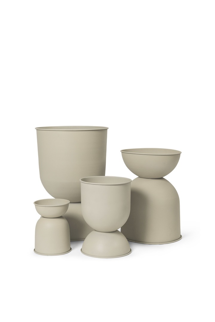 Celsius Zonsverduistering parallel Ferm Living Hourglass Pot – bloempot voor binnen en buiten - byJensen