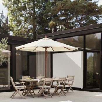 ronde Messina Parasol wit Fritz Hansen by Skagerak