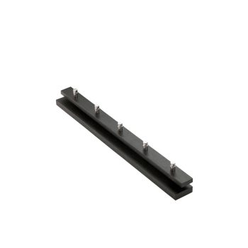 Zwarte Fritz Hansen Cutter kapstok van 72 cm lang ontworpen door Skagerak