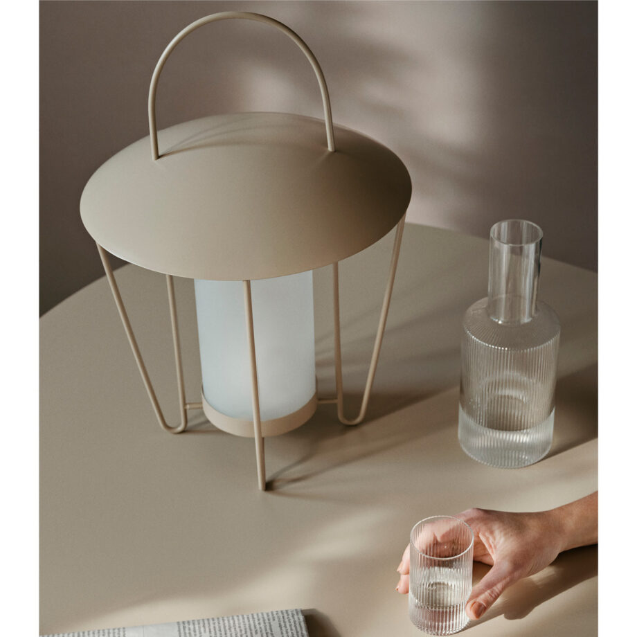 Ferm Living Abri lantern windlicht binnen buiten Beige cachmere sfeer