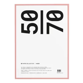 Paper Collective frame kader posterlijst pink roze 50x70 cm.jpg