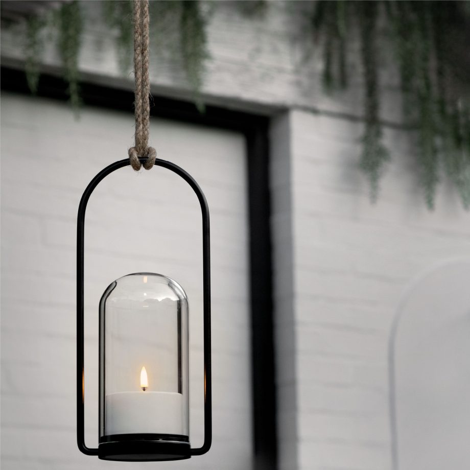 Hangende Uyuni lighting Outdoor lantaarn met led kaars in glas koepel en afstandbediening