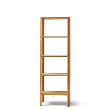 Smalle en Hoge Leaf Shelf kast van massief eikenhout in stijlvol ontwerp van Form & Refine