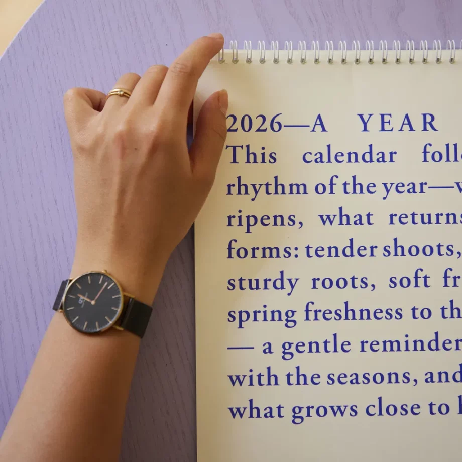 tekst op A Year of Greens 2026 jaarkalender met 12 maanden van Paper Collective