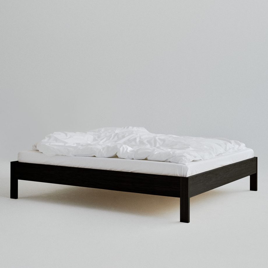 Minimalistische Ejer bed frame zonder hoofdbord in zwart eikenhout van Rye Sleep
