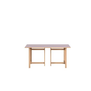 MOEBE Rectangular eettafel met Soft Lilac tafelblad en eikenhouten T poten 160