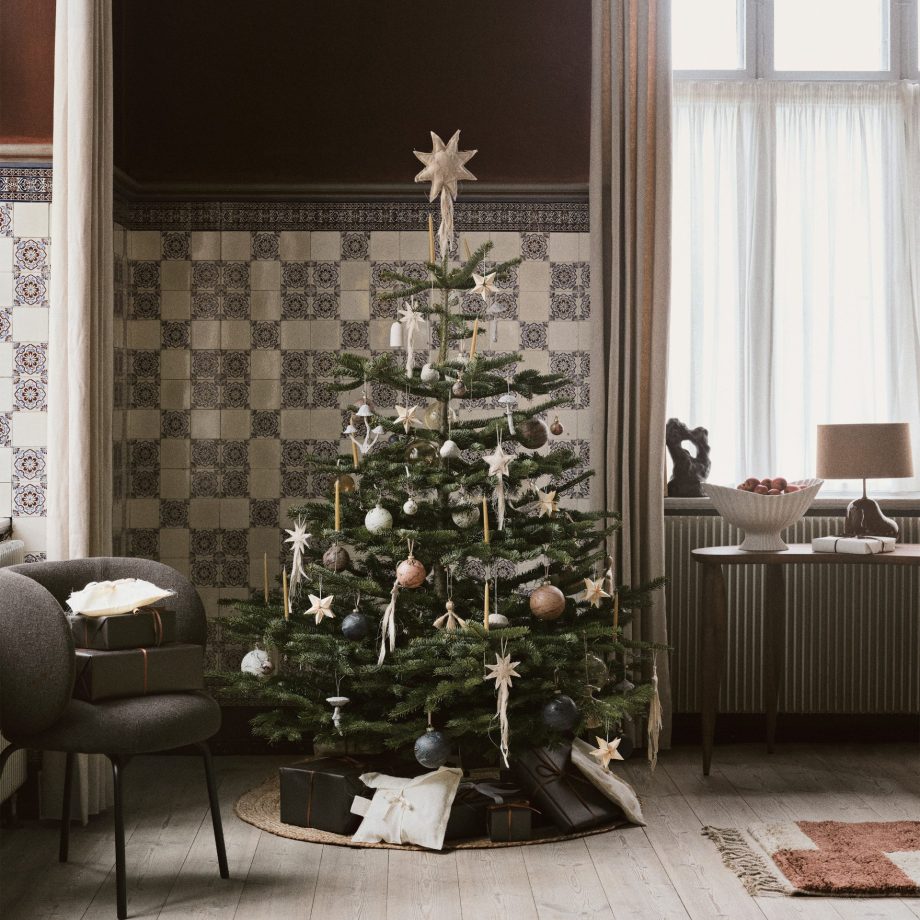 Kerstboom met Ferm Living kerstboomdecoratie