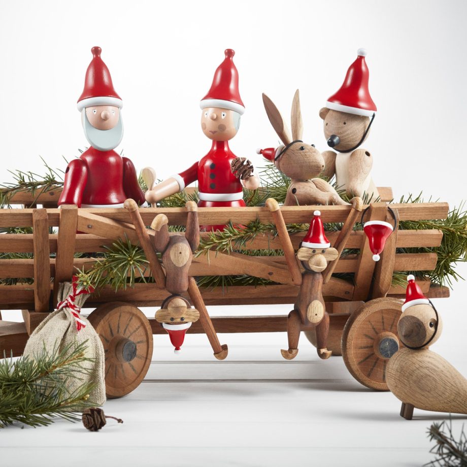 Kerst figuren van Kay Bojesen met Ms. Santa en de apen met kerstmuts